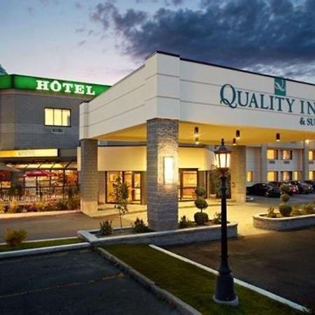 Quality Inn & Suites Brossard Dış mekan fotoğraf